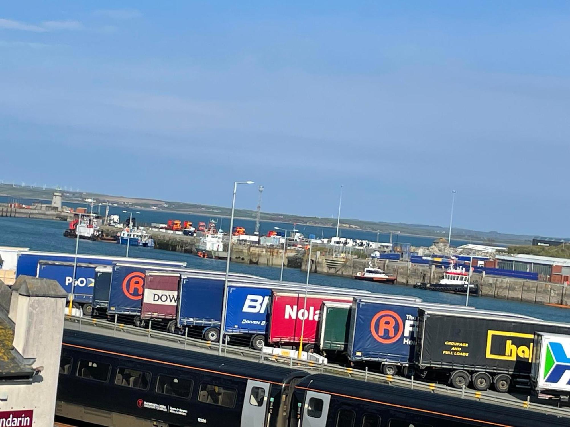 Harbour Watch Ξενοδοχείο Holyhead Εξωτερικό φωτογραφία