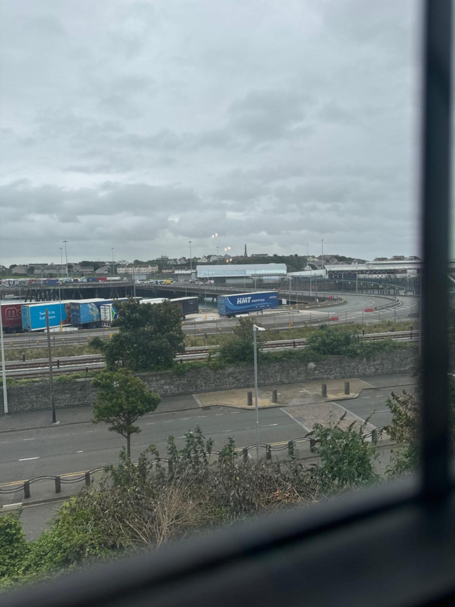 Harbour Watch Ξενοδοχείο Holyhead Εξωτερικό φωτογραφία